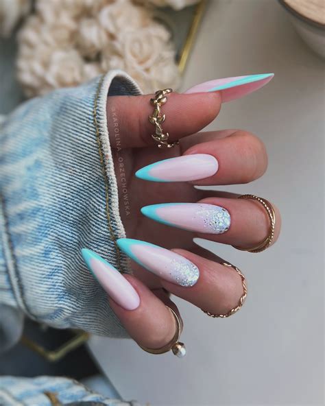 23+ Stunning Ombre Nails With Glitter (2024) - DrExplains