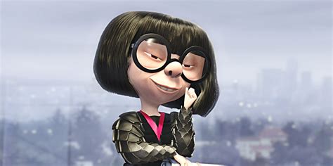 Edna Incredibles Beast Kingdom USA | The Incredibles Edna Mode Master