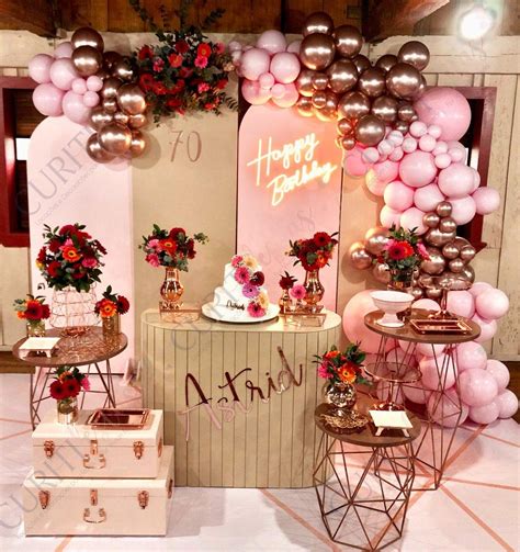 Decoração 70 Anos Feminino - 70 Ideias Incríveis de Decoração 70 Anos para Fazer Sucesso