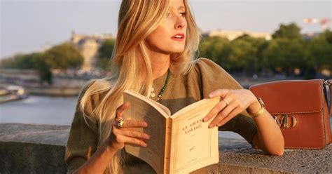 15 красивых фраз на французском языке с переводом и транскрипцией - Я ...