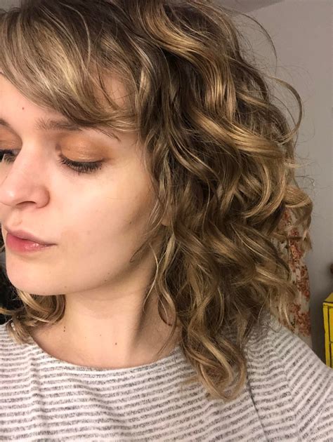 Hard sebum and picking at scalp : r/HaircareScience