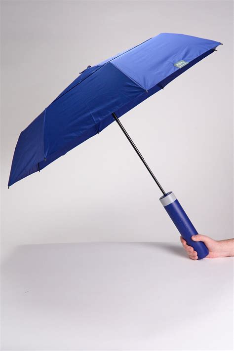 Gilley: The Umbrella Engineered for Modern Life - Fashion Trendsetter