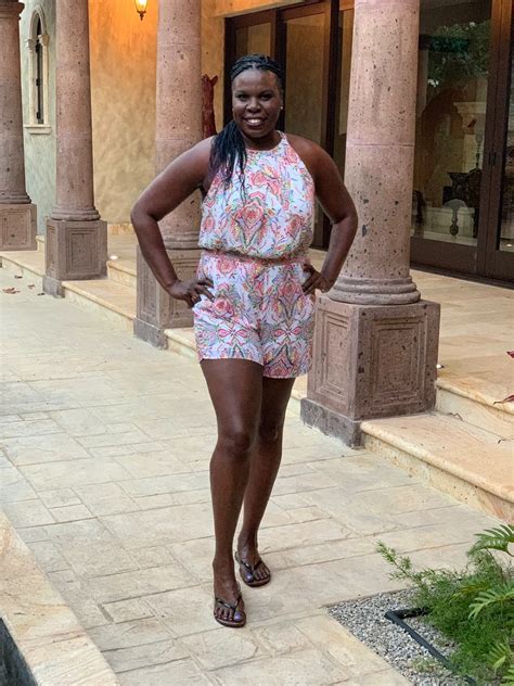 Leslie Jones Net Worth: Career & Movies [2025 Update]