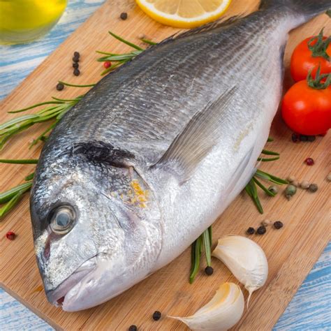 discover  delightful flavors  health benefits  mahi mahi