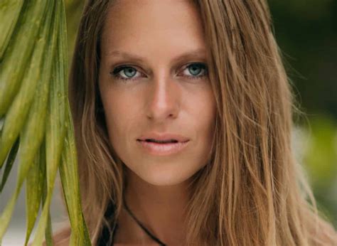 Nora En Pure Reveals Heartfelt Single 'Us'