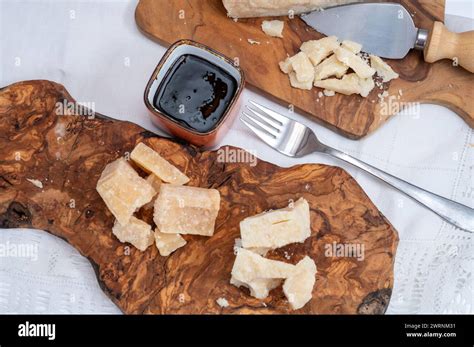 tasting     months aged  caves italian parmesan hard cheese