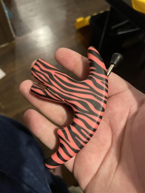 Found this while sorting tools : r/whatisit