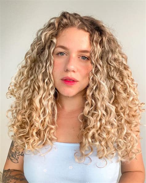 Fotos De Cabelo Loiro Com Mechas - Cabelos loiros com mechas: 22 fotos lindas e 5 vídeos para cuidar dos ...