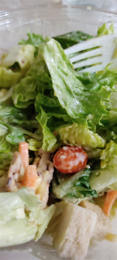 Here is a photo of Caesar Salad coz Philippines is just a Circus Show