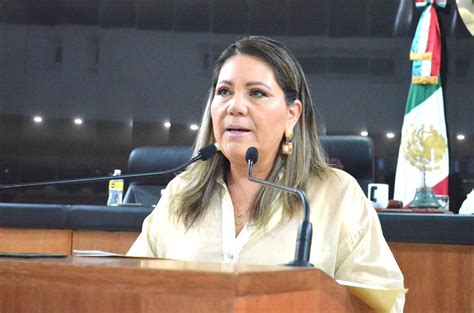 PIDE DIPUTADA RESCATAR ARCHIVO FÍLMICO – alDíaBCS