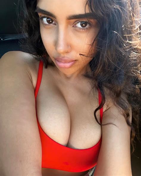 Lyna Perez Leak: The Untold Story Industry Insiders Won’t Let You Forget Image 18