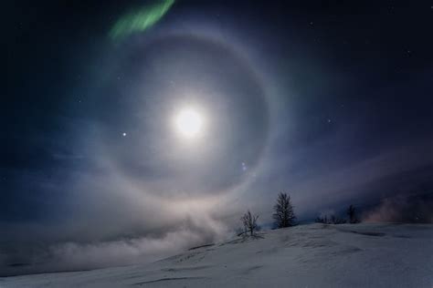 Лунная радуга