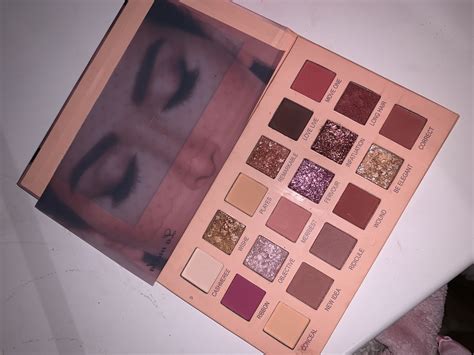 Палетка теней для век Lamel Professional Lameila Colour geometry | отзывы