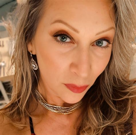 Check out the outfits I scored at Bin $tore Liquidation - Bin Store