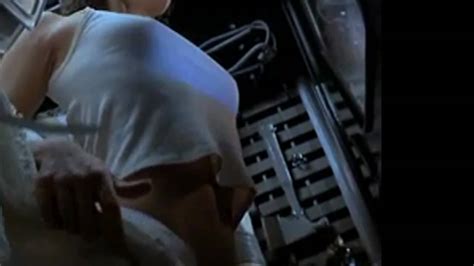Top 5 Panty scene ( Alien - Sigourney Weaver ) - YouTube