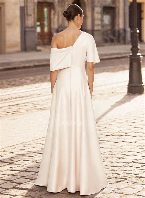 A-Line Asymmetrical 1/2 Sleeves Floor-Length Crepe Satin Mother Of The