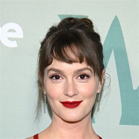 El truco del doble eyeliner de Lily Collins (que ya usaba Twiggy) para