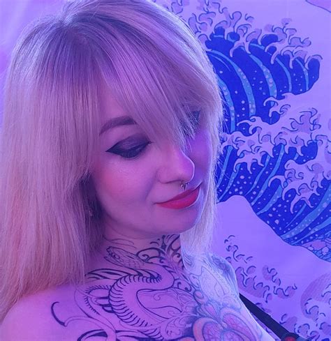 Boba is just insanely pretty : r/YogscastPics