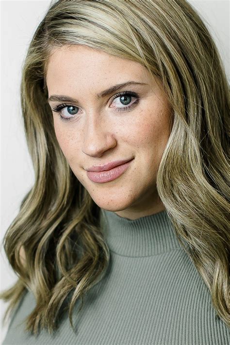 Lauren LaVera - FilmAffinity