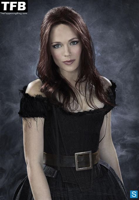 Katia Winter Nude Photos & Videos 2025 | #TheFappening