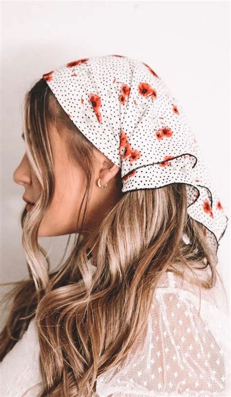 39 Pretty Ways Spice Up Your Boring Outfits With Hair Scarves