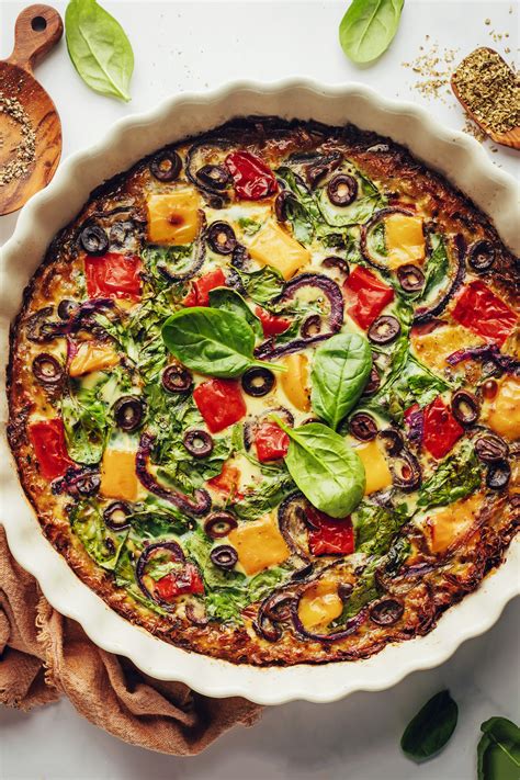 Delicious Quiche with a Potato Crust Inspired by the Mediterranean