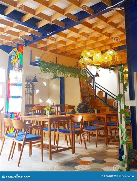 Small and Cozy Coffee Shop Design Ideas Stock Photo - Image of coffee