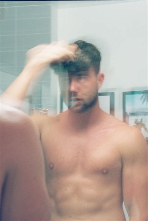 Harry Jowsey on Twitter: "Hi…