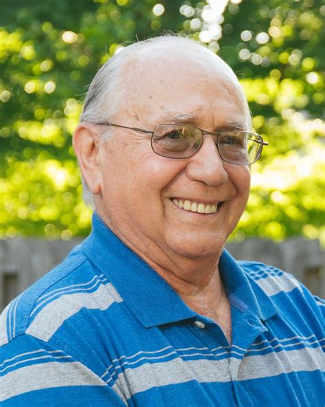 In Memory of Suzette Miller: Obituary and Service Details 6