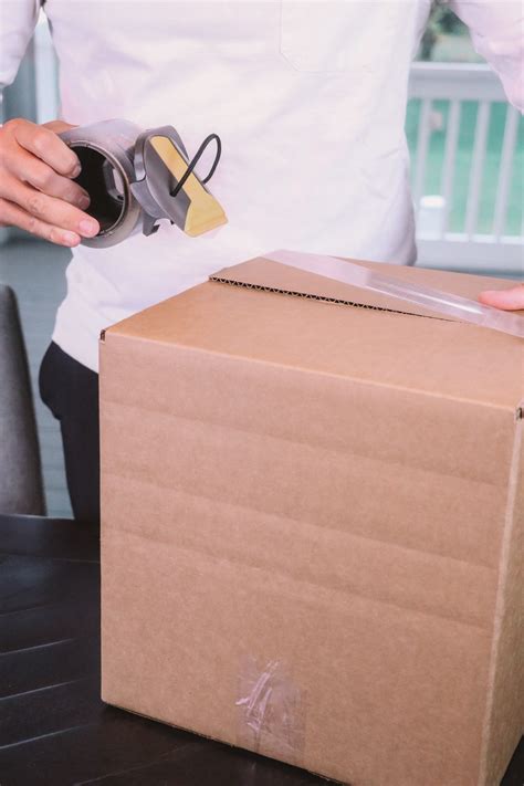 This packing tape tape hack reveals a surprising household use 25