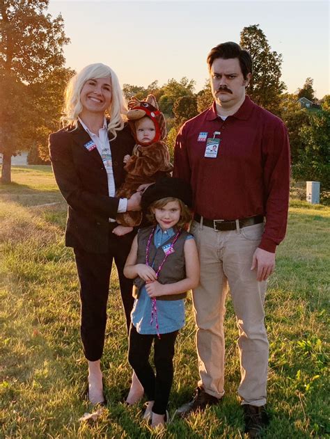Parks and Rec Family Halloween Costumes | Newborn halloween costumes ...