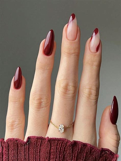 Grab Charm 24pcs Long & Almond Shape Fashionable New Year'S Wine Red