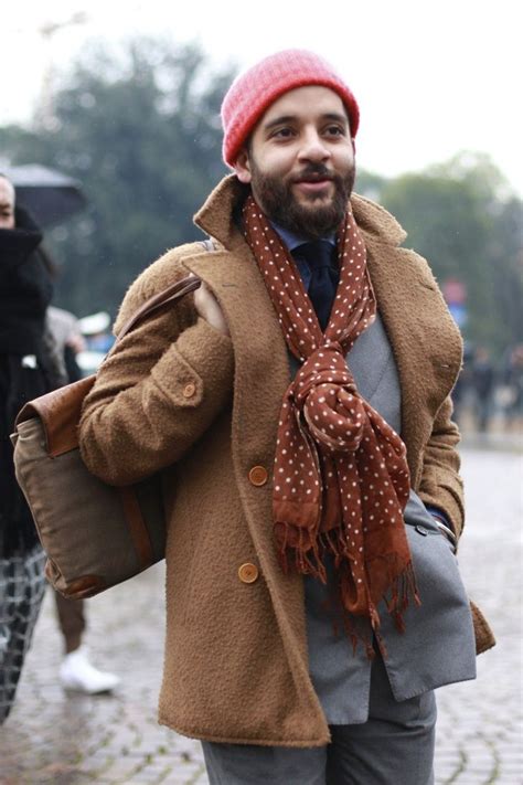 Интересный способ носить шарфик | Mens fashion inspiration, Style, Mens ...