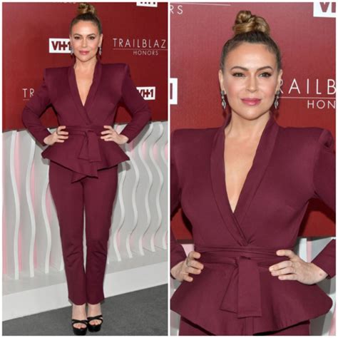 Alyssa Milano - Outfits, Style, and Looks - K4 Fashion