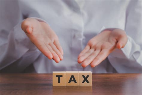 Is Lying on Your Tax Returns a Crime? - Criminal Defence Lawyers Australia