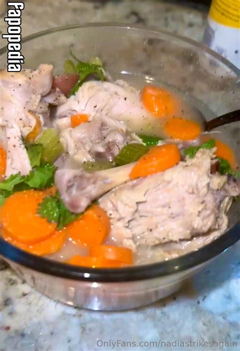 Nadiastrikesagain Nude OnlyFans Leaks - Photo #5330400 - Fapopedia