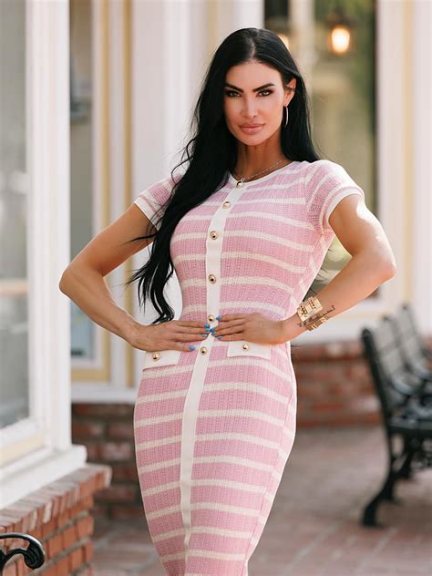 Katelyn Runck WBFF PRO added a... - Katelyn Runck WBFF PRO