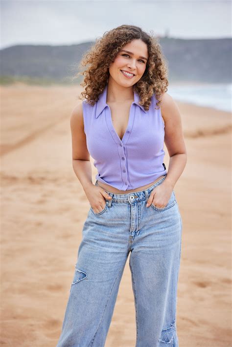 home   welcomes dana  harper  summer bay