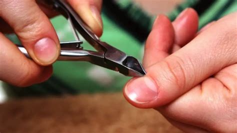 Qual O Melhor Alicate De Unha - Qual o Melhor Alicate de Unhas? Aprenda a Escolher!