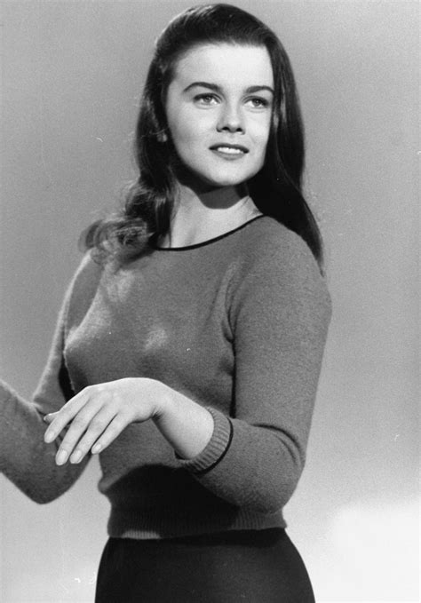 [100+] Ann Margret Wallpapers | Wallpapers.com