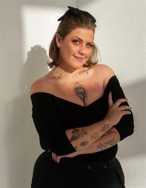 ESMÉE - THE REPEAT AGENCY