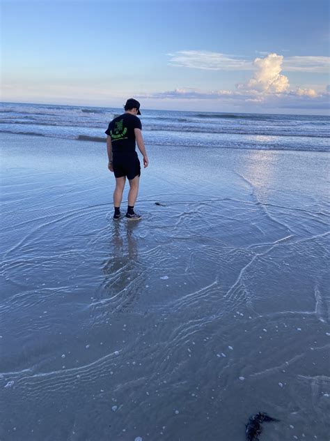 Yes, @akadanidaniels & her husband @evilgeniusvic are just as happy as