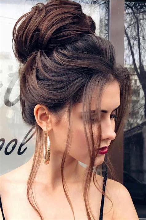 6 Editor-Approved Holiday Hairstyles - Anushka Salon & Spa