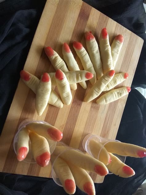 Halloween Witch Finger Cookies - Culinary Labz