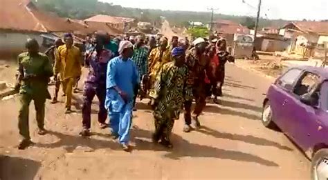 dele bambo johnson  twitter breaking news verilyverily
