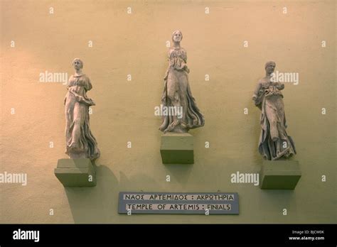 Artefacts Epidaurus Museum Peloponnese Greece Stock Photo - Alamy