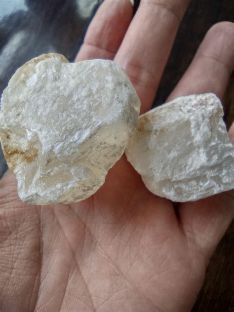 ID please? the larger one is almost transparent 😍 : r/whatsthisrock