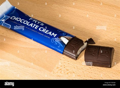 Fry's chocolate hi-res stock photography and images - Alamy