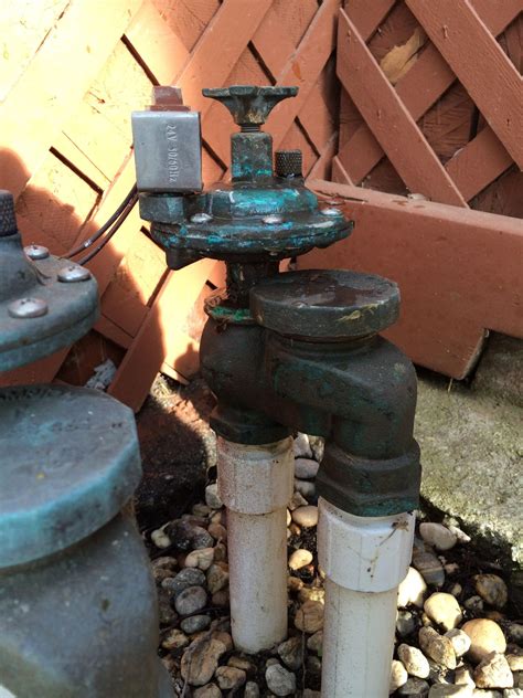 My sprinkler valve is leaking : r/fixit