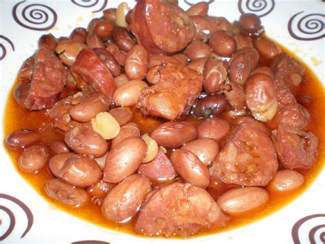 Alubias De Bote Con Chorizo